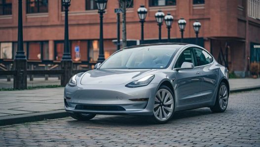 Véhicules électriques : quelles options après la fin de la prime à la conversion ?